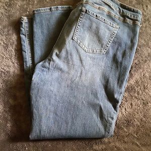 Bootcut jeans